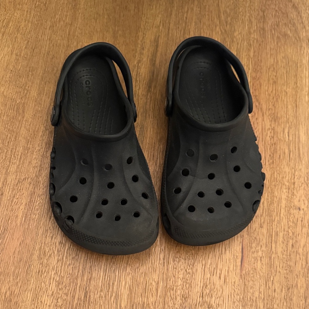 CROCS Kids Classic Black Clogs